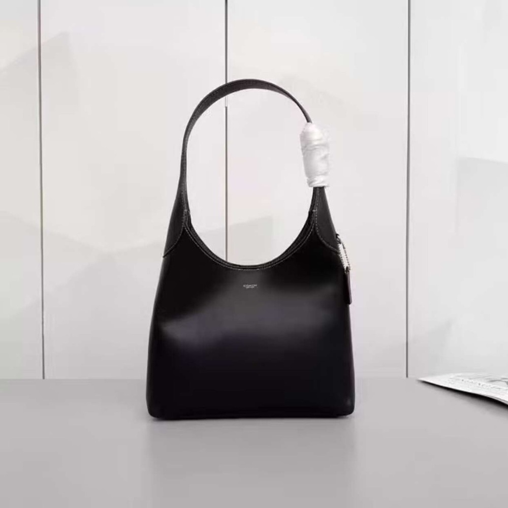 Coach brooklyn 28 Logo Detail Shoulder Bag Size 28